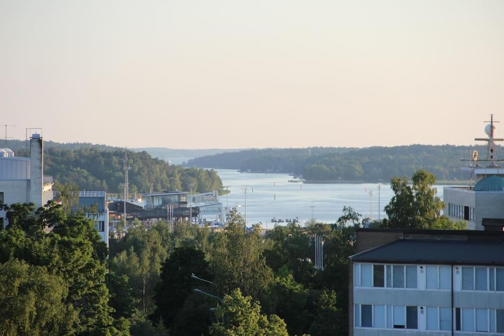 Upea Huoneisto Kakolassa Kivalla Naekymaellae Meren Suuntaan Apartment Turku Exterior photo